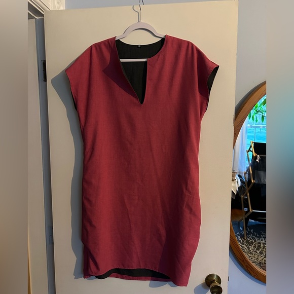 Betabrand Reversible Travel Tunic - Medium - Gray or Pink - Picture 3 of 5